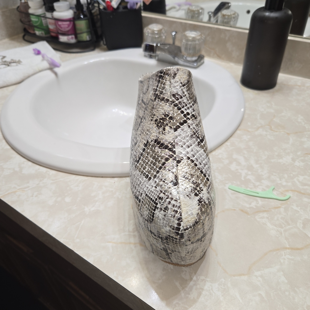 Chic Snakeskin Pattern Mules - Black and White